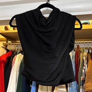 DO+BE Chic Black Top